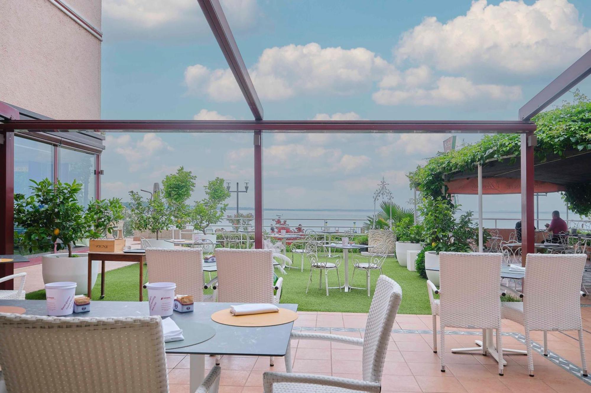 Kriss Internazionale Hotel Μπαρντολίνο Εξωτερικό φωτογραφία