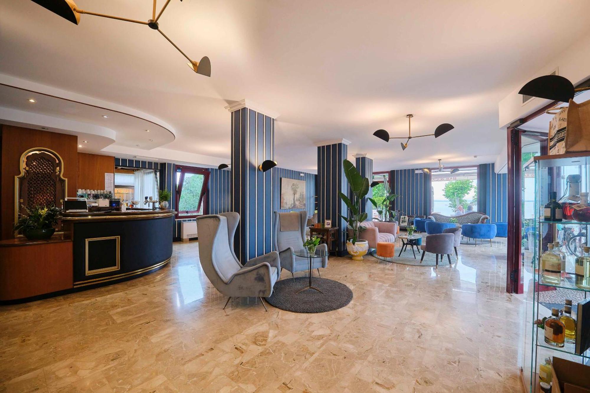 Kriss Internazionale Hotel Μπαρντολίνο Εξωτερικό φωτογραφία