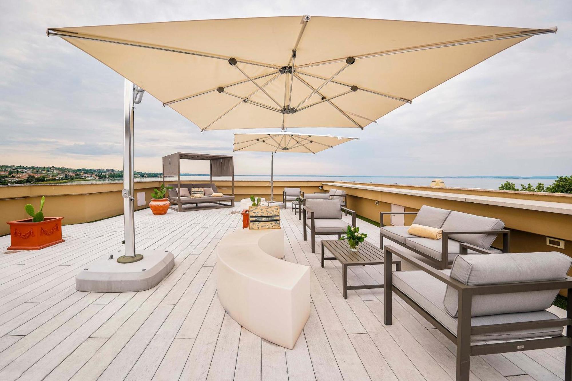 Kriss Internazionale Hotel Μπαρντολίνο Εξωτερικό φωτογραφία