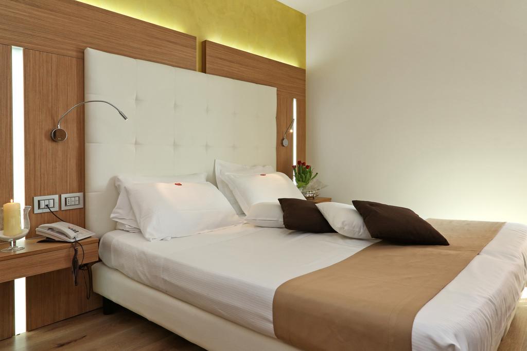 Kriss Internazionale Hotel Μπαρντολίνο Εξωτερικό φωτογραφία